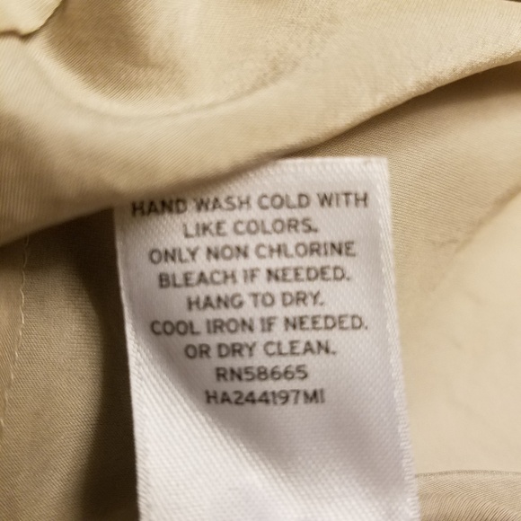 💓SOLD💓Halogen Bow Collar Silk Tie Blouse Nude Taupe Puff - Picture 10 of 13